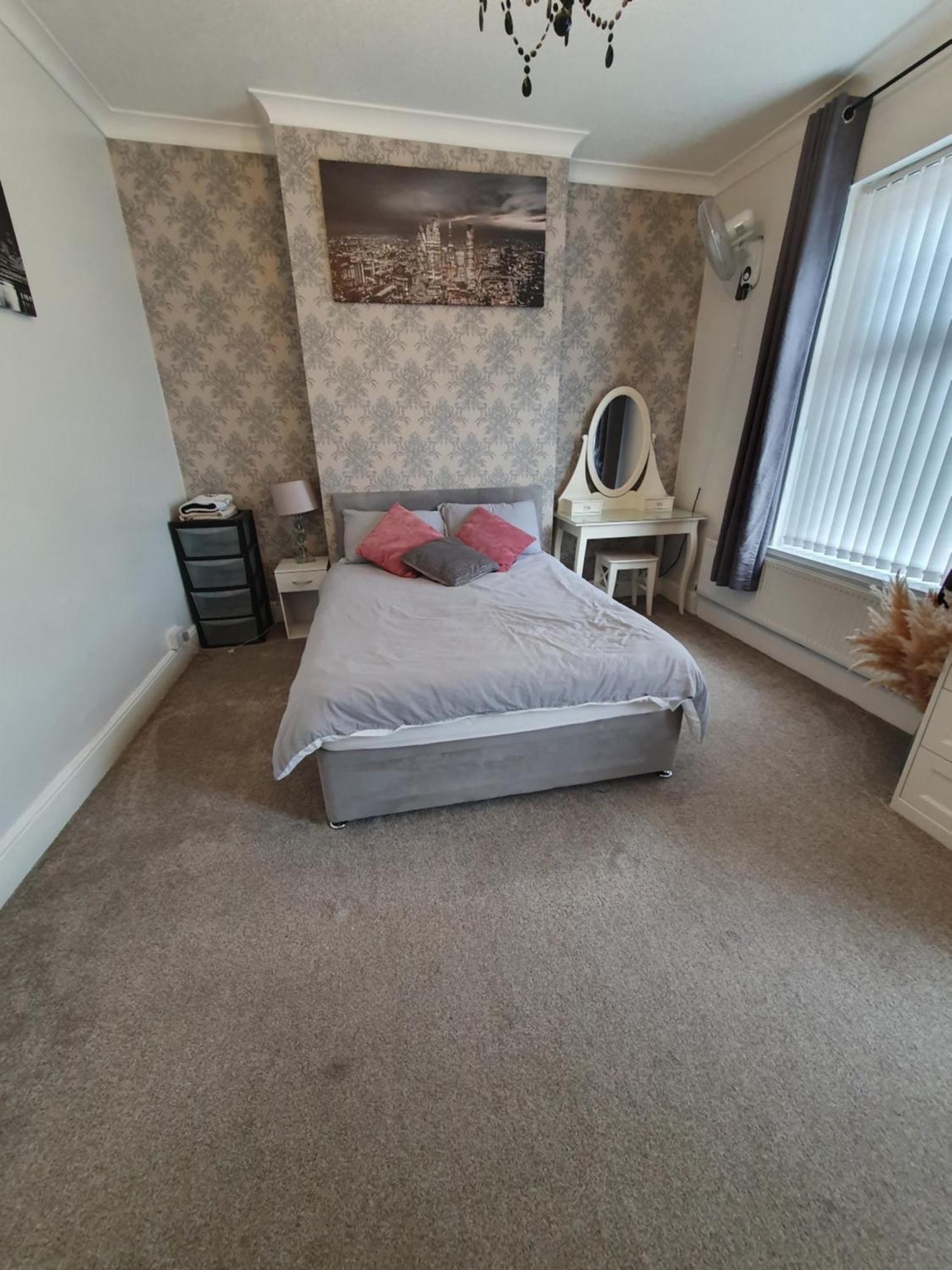Private Luxury Double Room In Cardiff Buitenkant foto
